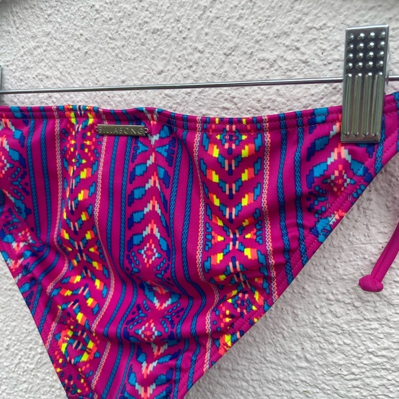 NWT Billabong Bikini - Picture 7 of 10
